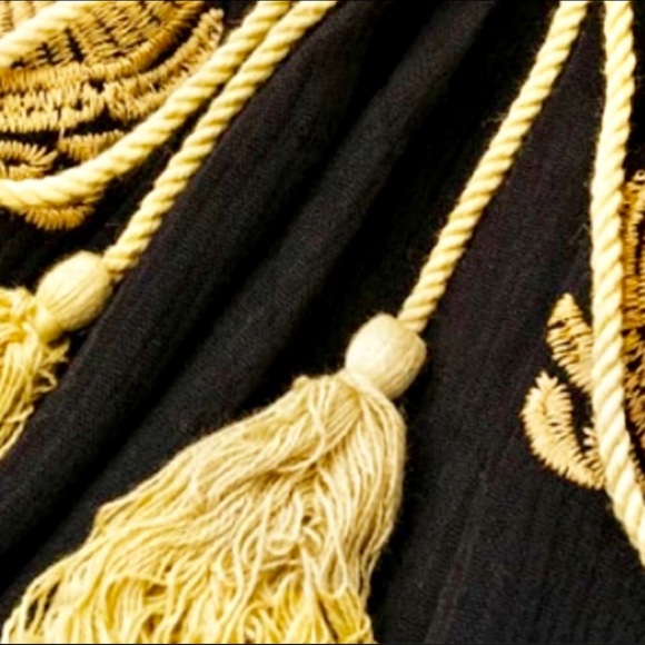 ‼️ $10 Embroidery Romper ‼️ - Picture 6 of 8